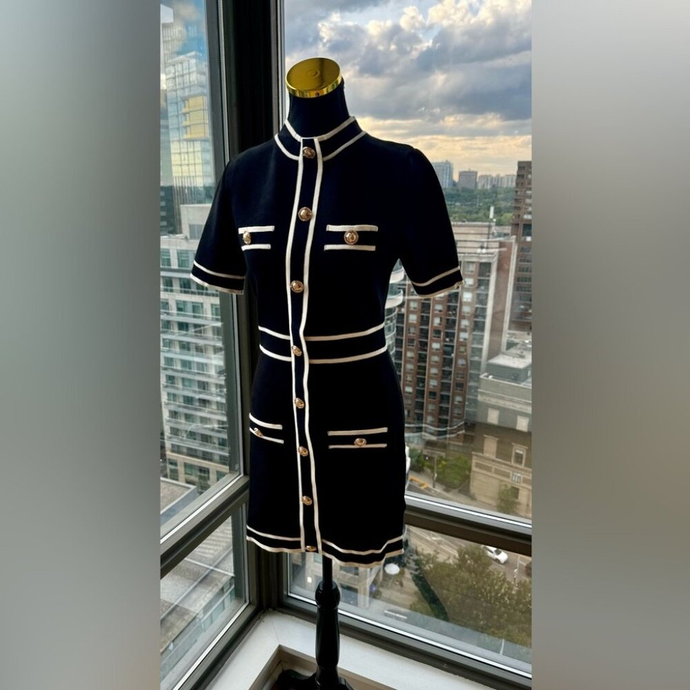 🆕KARL LAGERFELD🧿 NWT Classic Knit Dress with Embroidered Monogram, Black, Sz S - Picture 5 of 16